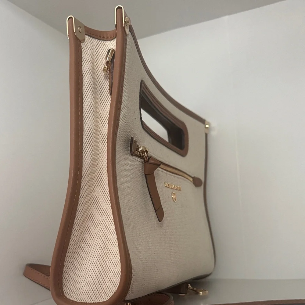 Michael Kors Jane Large Cotton Canvas Clutch Crossbody Bag EUC - Picture 6 of 11